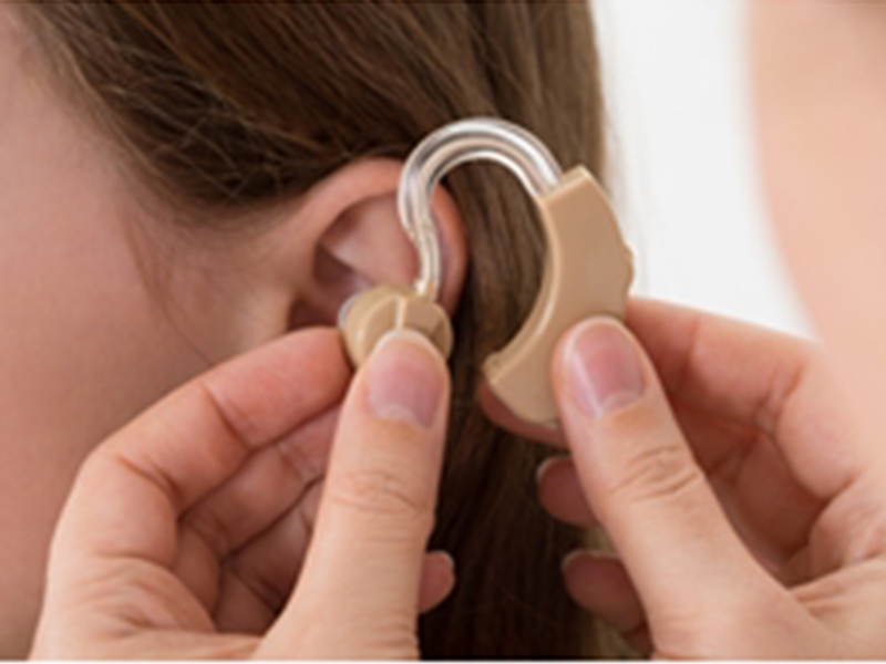 advantages and disadvantages of behind the ear(bte) hearing aids
